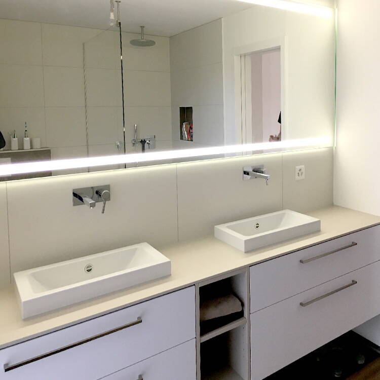 Badezimmermöbel weiss Badezimmermöbel weiss